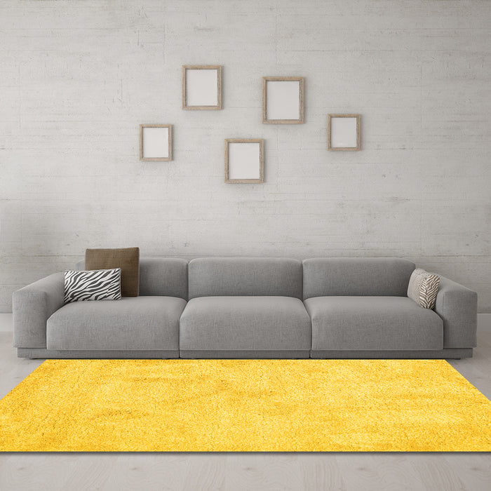 Machine Washable Abstract Yellow Contemporary Rug in a Living Room, wshcon407yw