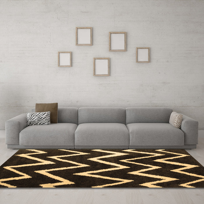 Machine Washable Abstract Brown Contemporary Rug in a Living Room,, wshcon411brn