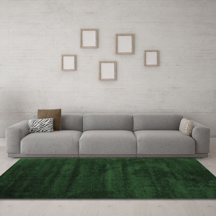 Machine Washable Abstract Emerald Green Contemporary Area Rugs in a Living Room,, wshcon418emgrn