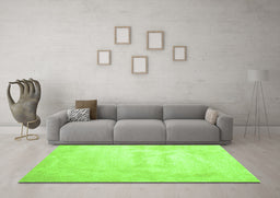 Machine Washable Abstract Green Contemporary Area Rugs in a Living Room,, wshcon423grn
