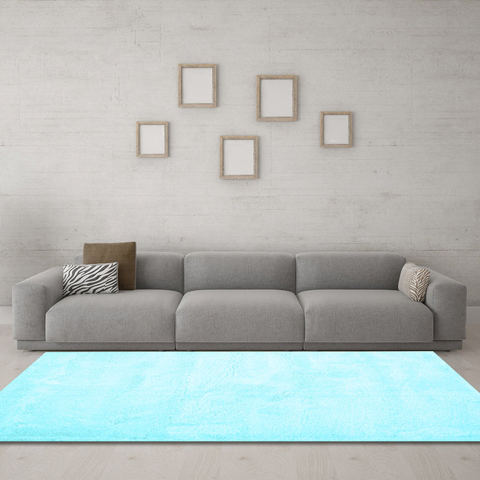 Machine Washable Solid Light Blue Modern Rug in a Living Room, wshcon424lblu