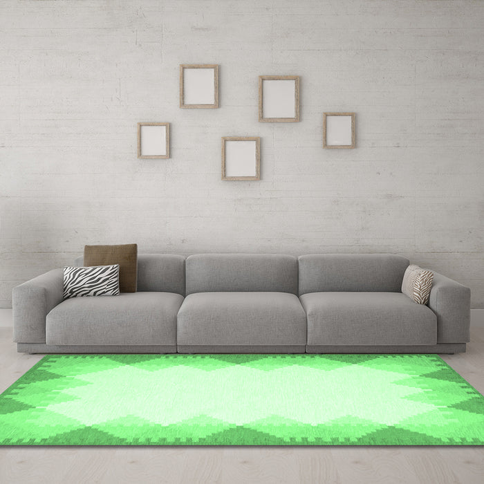 Machine Washable Abstract Emerald Green Contemporary Area Rugs in a Living Room,, wshcon432emgrn