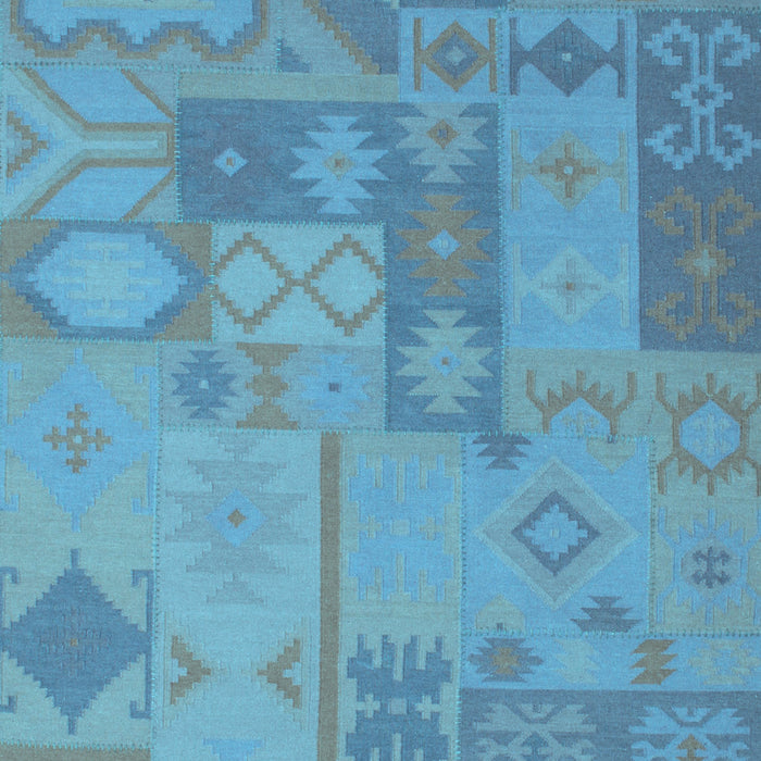 Patchwork Light Blue Transitional Rug, con433lblu