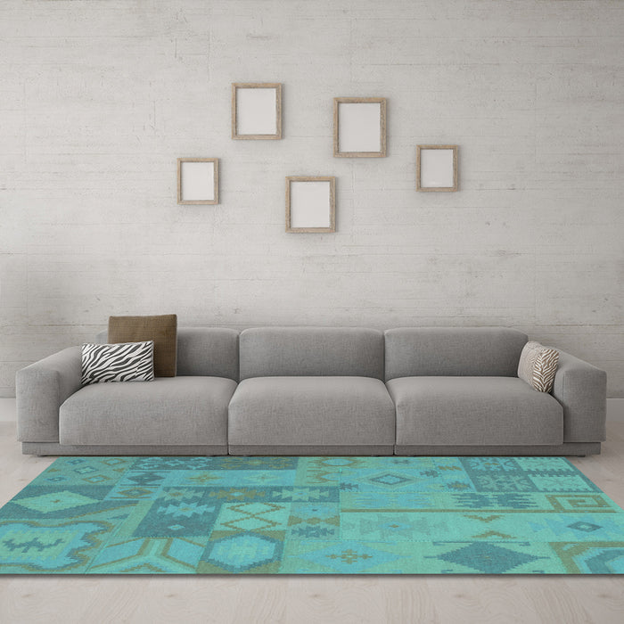 Machine Washable Patchwork Turquoise Transitional Area Rugs in a Living Room,, wshcon433turq
