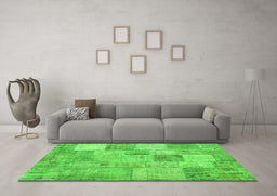 Machine Washable Patchwork Green Transitional Area Rugs in a Living Room,, wshcon434grn