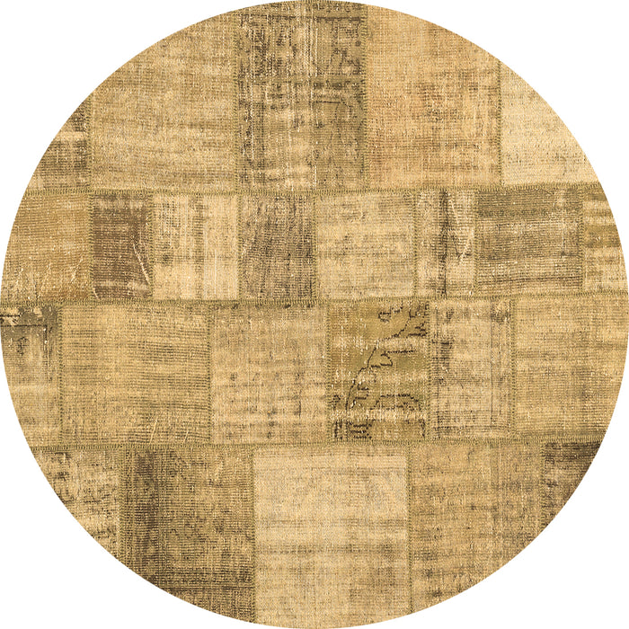 Round Machine Washable Patchwork Brown Transitional Rug, wshcon435brn