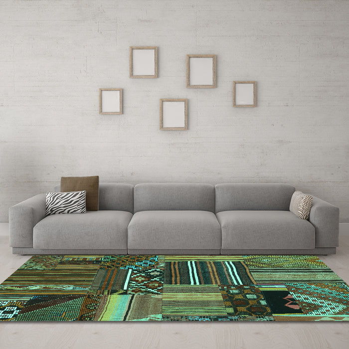 Machine Washable Patchwork Turquoise Transitional Area Rugs in a Living Room,, wshcon438turq