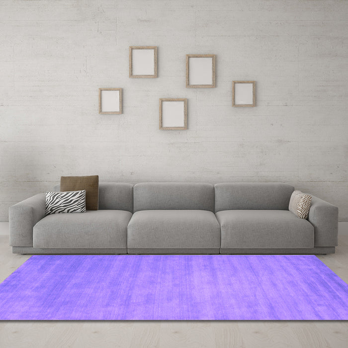 Machine Washable Abstract Purple Contemporary Area Rugs in a Living Room, wshcon43pur