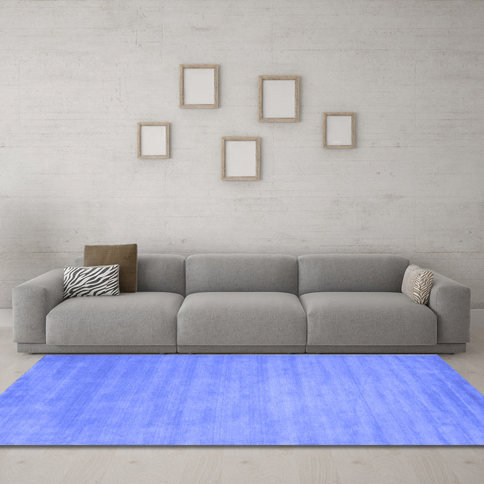 Machine Washable Abstract Blue Contemporary Rug in a Living Room, wshcon43blu