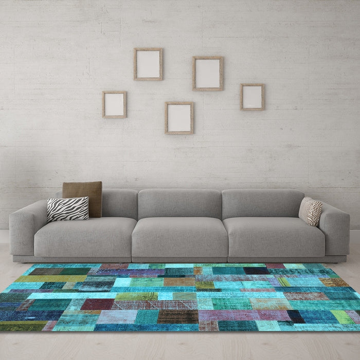 Machine Washable Patchwork Light Blue Transitional Rug in a Living Room, wshcon443lblu