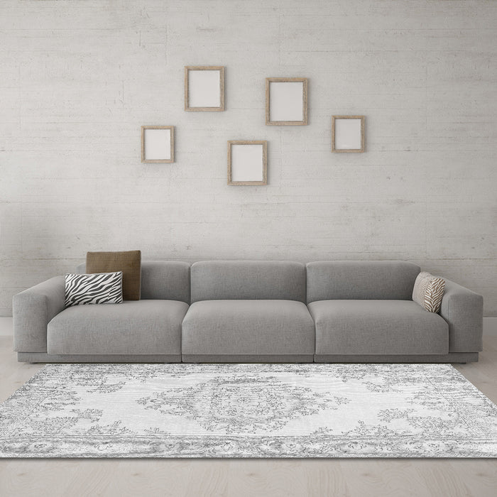 Machine Washable Abstract Gray Contemporary Rug in a Living Room,, wshcon449gry