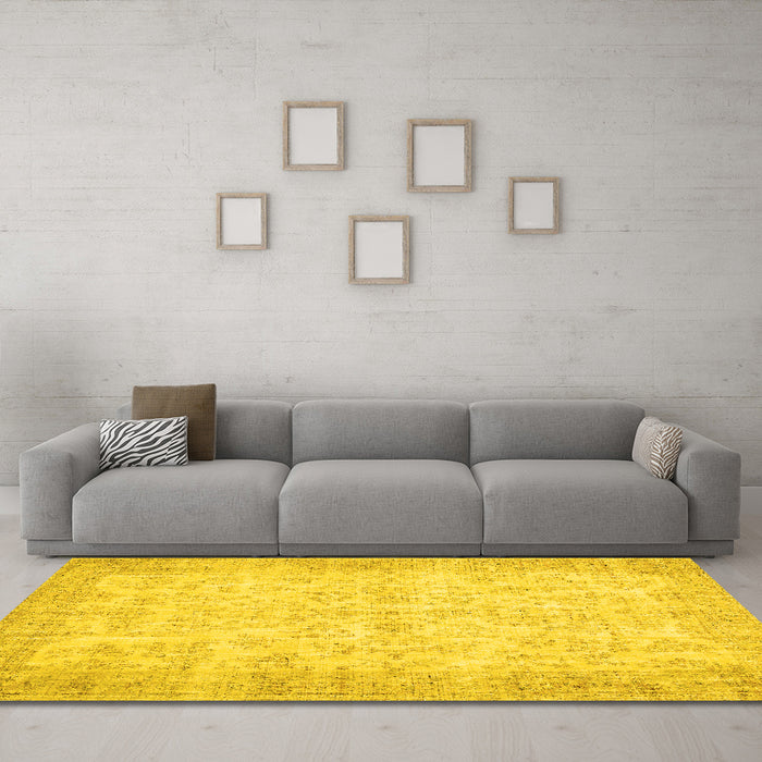 Machine Washable Abstract Yellow Contemporary Rug in a Living Room, wshcon453yw