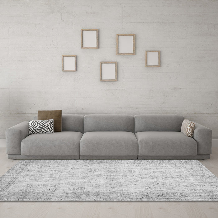 Machine Washable Abstract Gray Contemporary Rug in a Living Room,, wshcon453gry