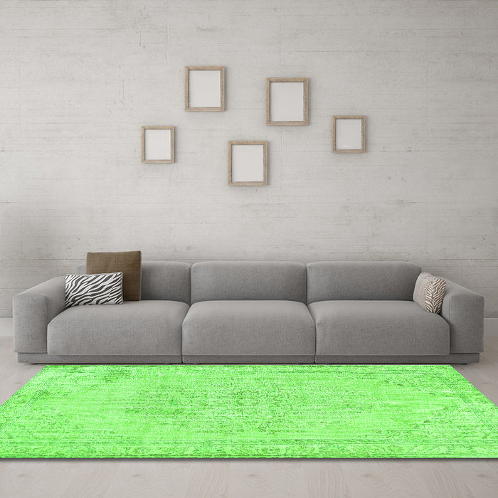 Machine Washable Abstract Green Contemporary Area Rugs in a Living Room,, wshcon455grn