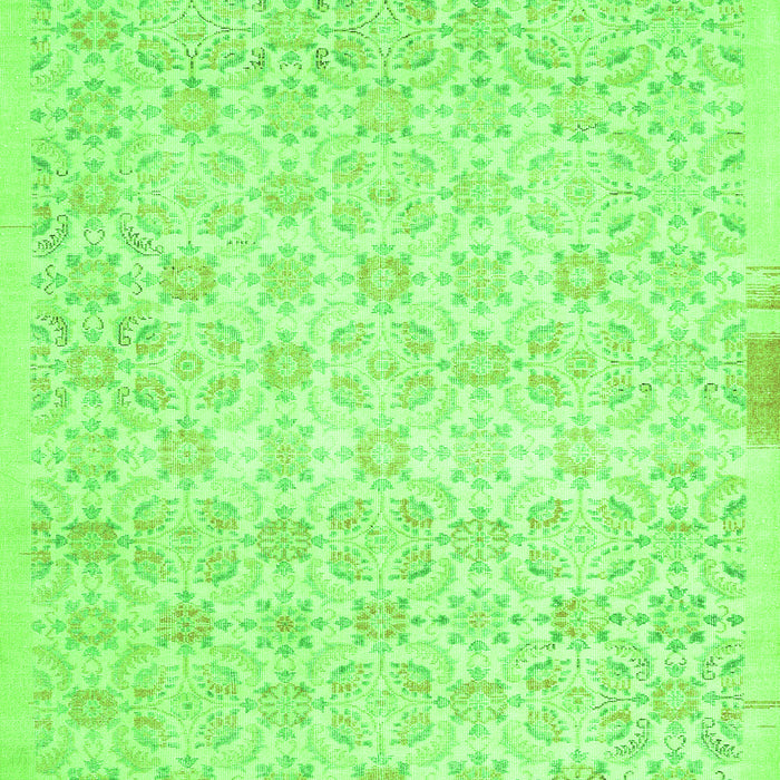 Serging Thickness of Machine Washable Abstract Green Contemporary Area Rugs, wshcon461grn
