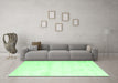Machine Washable Solid Emerald Green Modern Area Rugs in a Living Room,, wshcon466emgrn