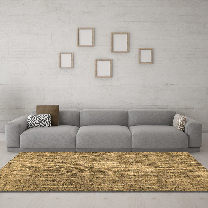 Machine Washable Abstract Brown Contemporary Rug in a Living Room,, wshcon479brn