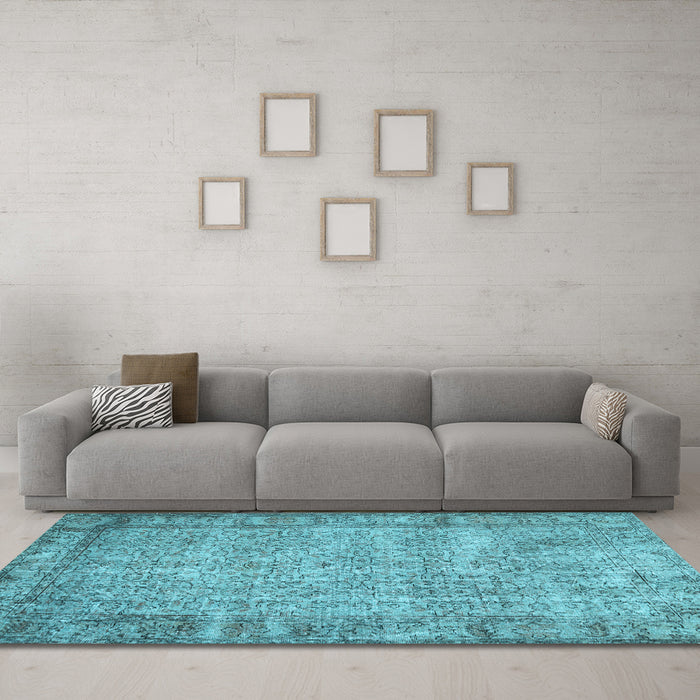 Machine Washable Abstract Light Blue Contemporary Rug in a Living Room, wshcon487lblu