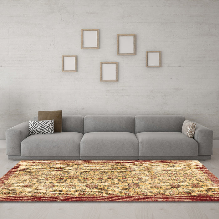 Machine Washable Abstract Brown Contemporary Rug in a Living Room,, wshcon490brn