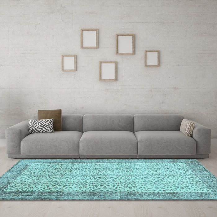 Machine Washable Abstract Light Blue Contemporary Rug in a Living Room, wshcon491lblu