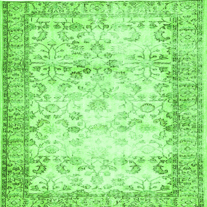 Serging Thickness of Abstract Green Contemporary Rug, con493grn