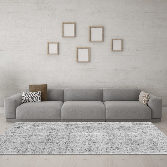 Machine Washable Abstract Gray Contemporary Rug in a Living Room,, wshcon494gry