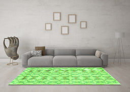 Machine Washable Abstract Green Contemporary Area Rugs in a Living Room,, wshcon495grn