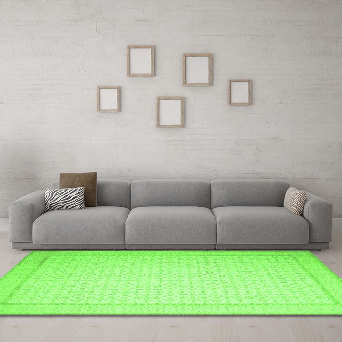 Machine Washable Abstract Green Contemporary Area Rugs in a Living Room,, wshcon497grn