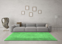 Machine Washable Abstract Emerald Green Contemporary Area Rugs in a Living Room,, wshcon498emgrn