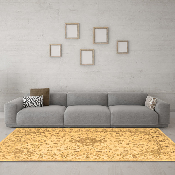Machine Washable Abstract Brown Contemporary Rug in a Living Room,, wshcon499brn