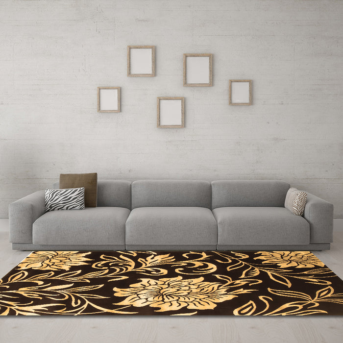 Machine Washable Abstract Brown Contemporary Rug in a Living Room,, wshcon502brn