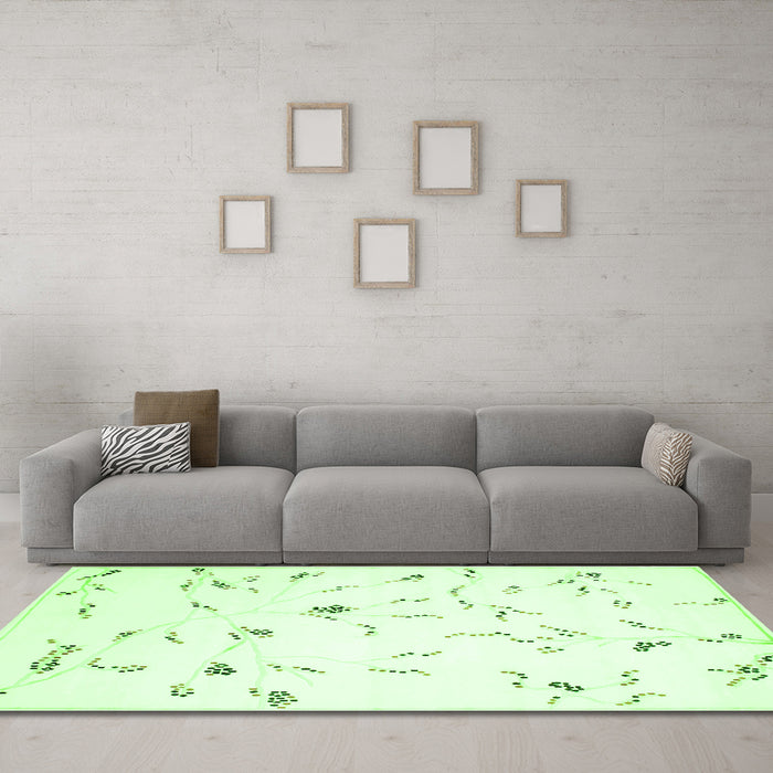 Machine Washable Solid Green Modern Area Rugs in a Living Room,, wshcon505grn