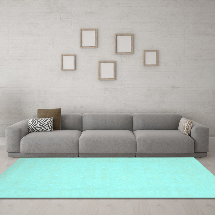 Machine Washable Solid Light Blue Modern Rug in a Living Room, wshcon511lblu