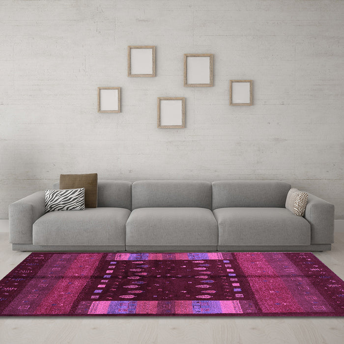 Machine Washable Oriental Purple Traditional Area Rugs in a Living Room, wshcon512pur