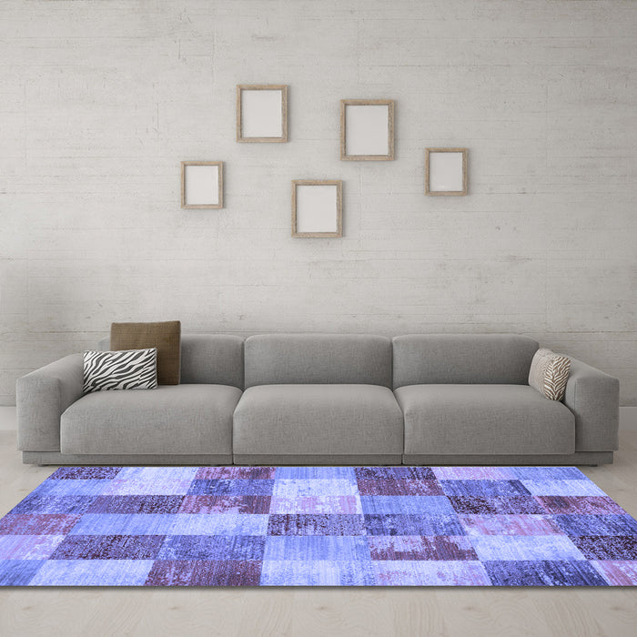 Machine Washable Patchwork Blue Transitional Rug in a Living Room, wshcon517blu