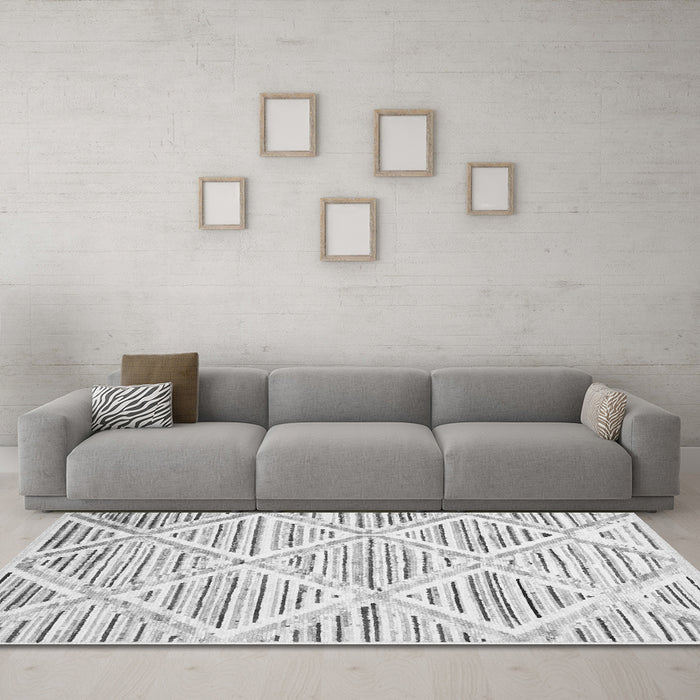Machine Washable Abstract Gray Contemporary Rug in a Living Room,, wshcon520gry