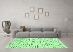 Machine Washable Abstract Emerald Green Contemporary Area Rugs in a Living Room,, wshcon520emgrn
