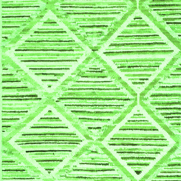 Serging Thickness of Machine Washable Abstract Green Contemporary Area Rugs, wshcon520grn