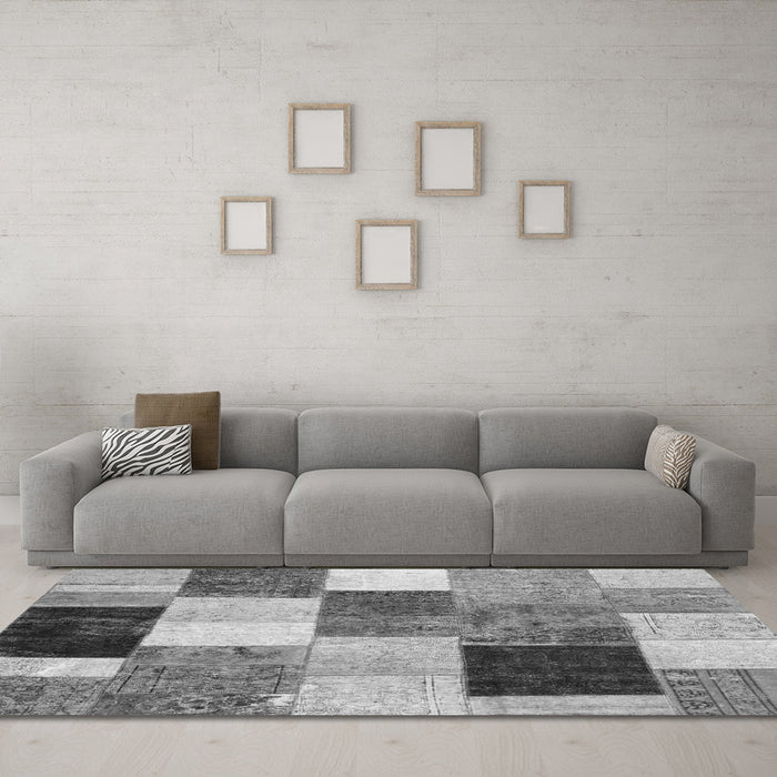 Machine Washable Patchwork Gray Transitional Rug in a Living Room,, wshcon527gry