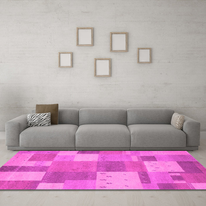 Machine Washable Patchwork Pink Transitional Rug in a Living Room, wshcon529pnk