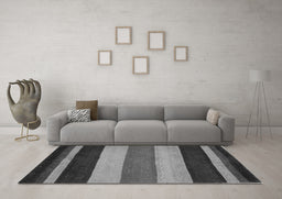 Machine Washable Abstract Gray Contemporary Rug in a Living Room,, wshcon530gry
