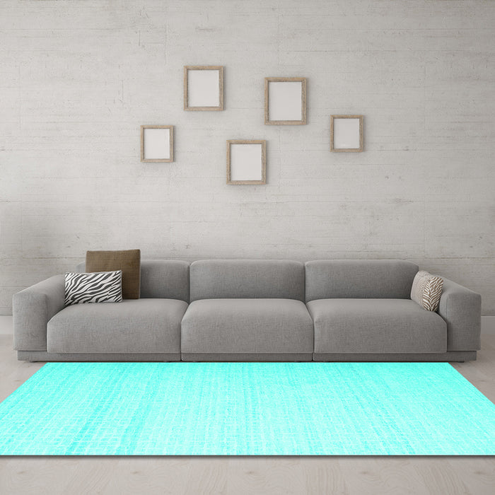 Machine Washable Solid Turquoise Modern Area Rugs in a Living Room,, wshcon533turq