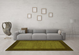 Machine Washable Abstract Green Contemporary Area Rugs in a Living Room,, wshcon534grn