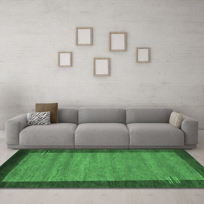 Machine Washable Abstract Emerald Green Contemporary Area Rugs in a Living Room,, wshcon535emgrn