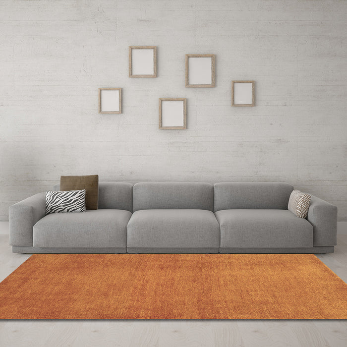 Machine Washable Abstract Brown Contemporary Rug in a Living Room,, wshcon536brn