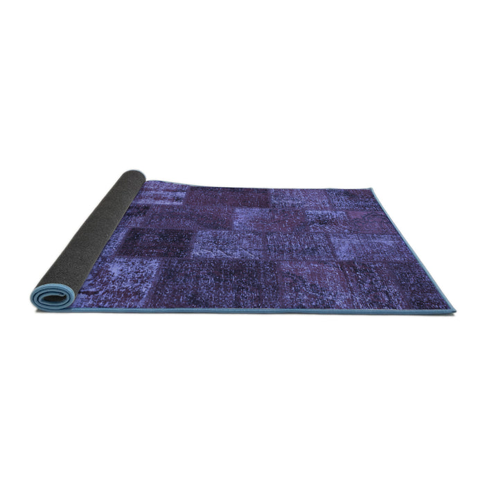 Sideview of Patchwork Blue Transitional Rug, con540blu