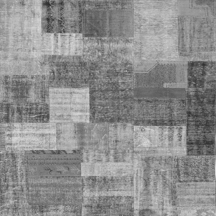 Serging Thickness of Patchwork Gray Transitional Rug, con541gry