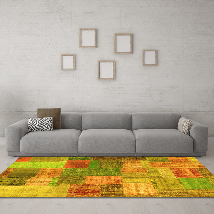Machine Washable Patchwork Yellow Transitional Rug in a Living Room, wshcon541yw