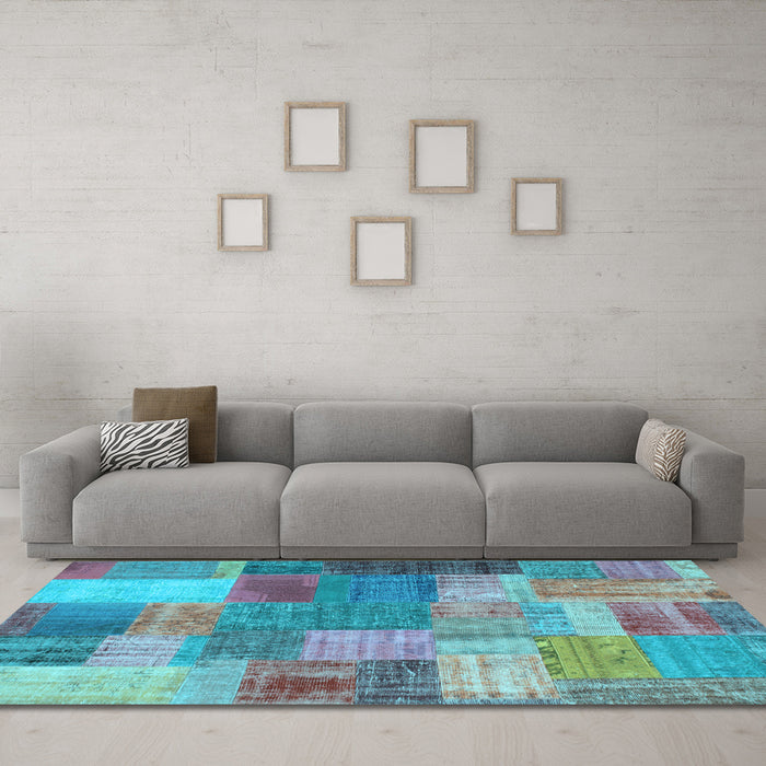 Machine Washable Patchwork Light Blue Transitional Rug in a Living Room, wshcon541lblu