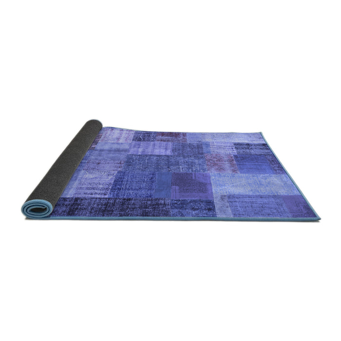 Sideview of Patchwork Blue Transitional Rug, con541blu